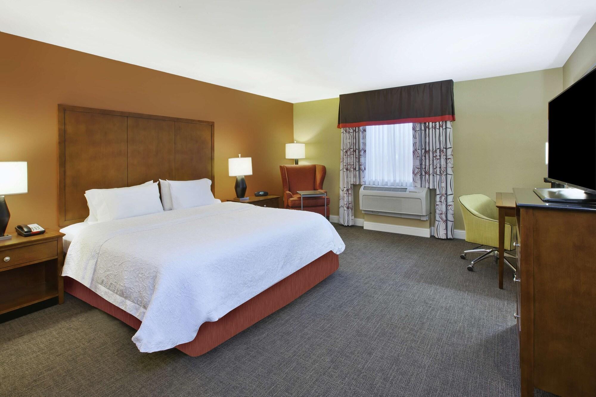 Hampton Inn & Suites Wichita-Northeast Buitenkant foto