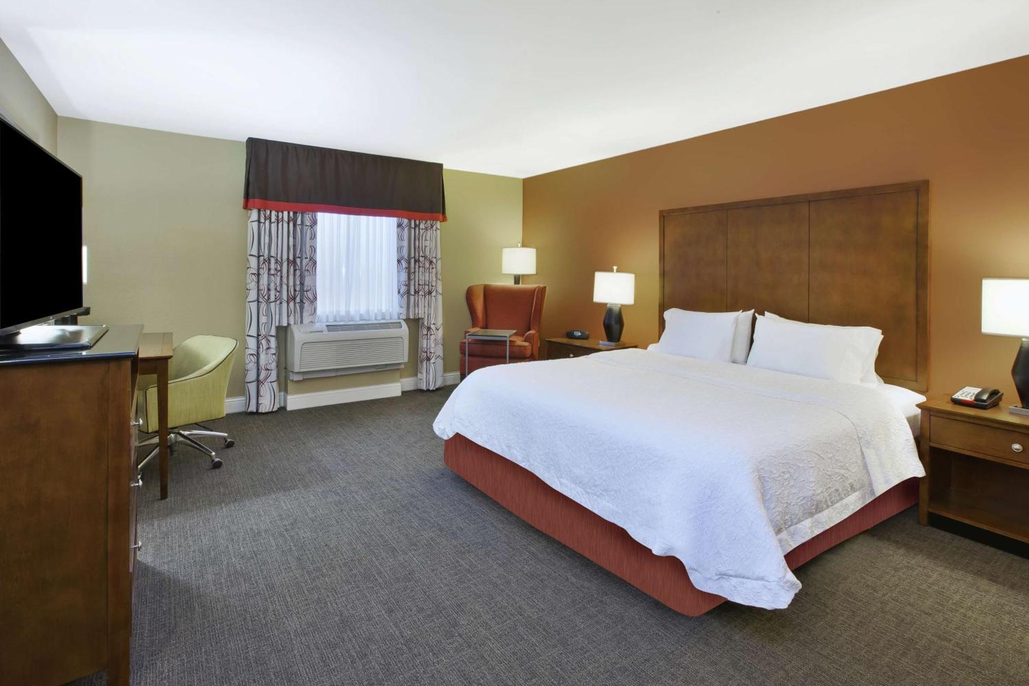 Hampton Inn & Suites Wichita-Northeast Buitenkant foto