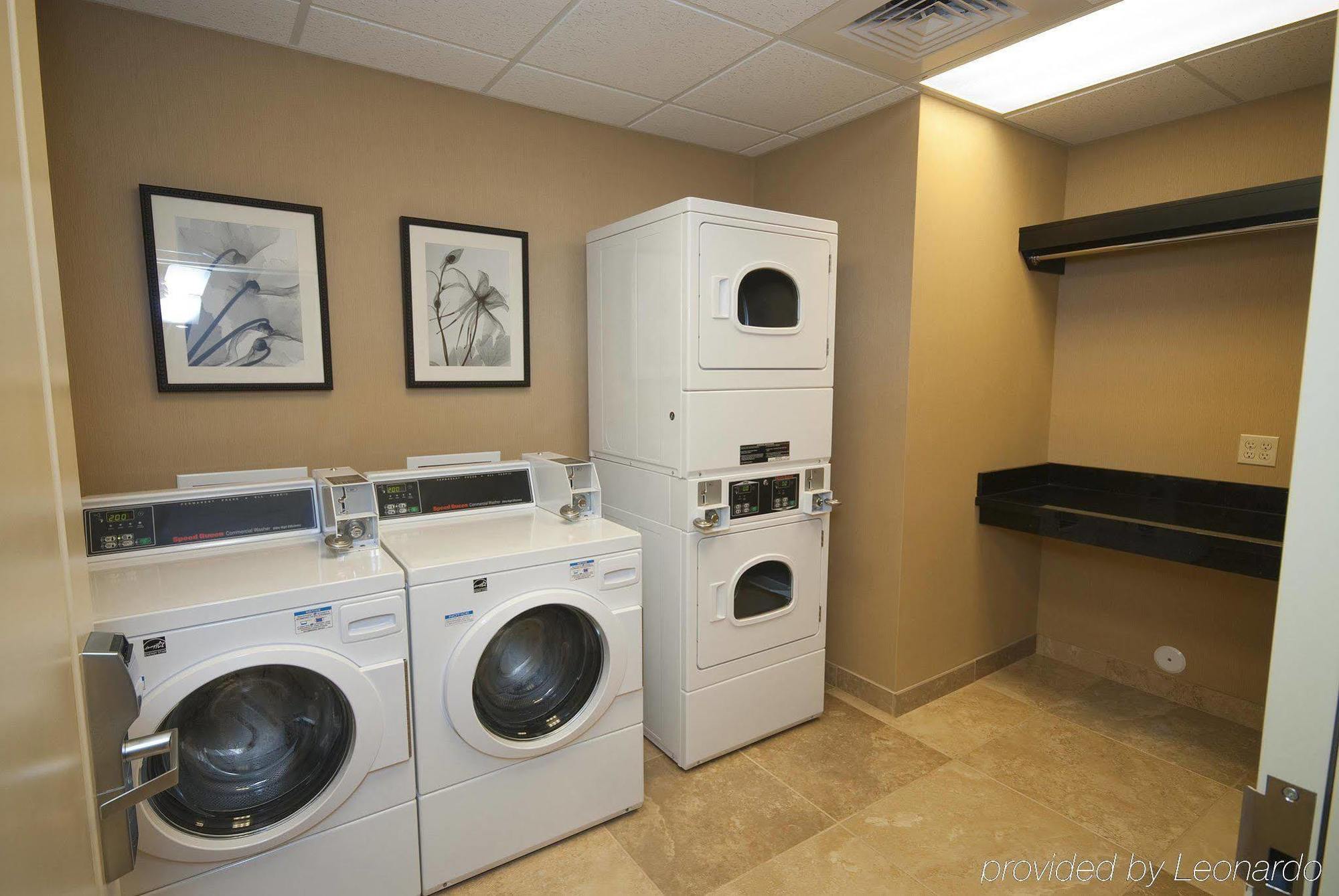 Hampton Inn & Suites Wichita-Northeast Faciliteiten foto