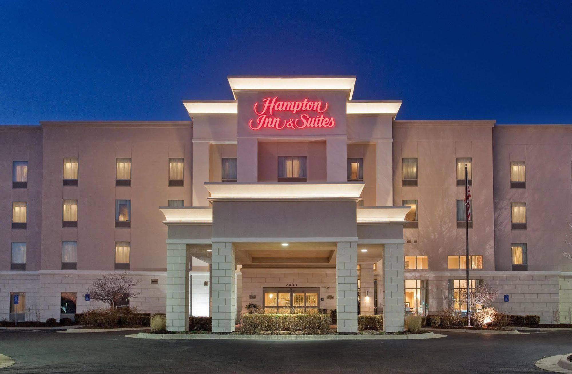 Hampton Inn & Suites Wichita-Northeast Buitenkant foto